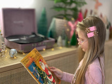 Load image into Gallery viewer, Gingerbread Man Glitter Hair Clip Set - Little Magic Pieces
