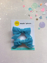 Load image into Gallery viewer, Blue Velvet Bows Hair Clip Set, Spring - Little Magic Pieces
