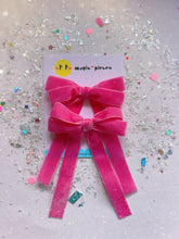 Load image into Gallery viewer, Pink Velvet Bow Hair Clip Set - Little Magic Pieces
